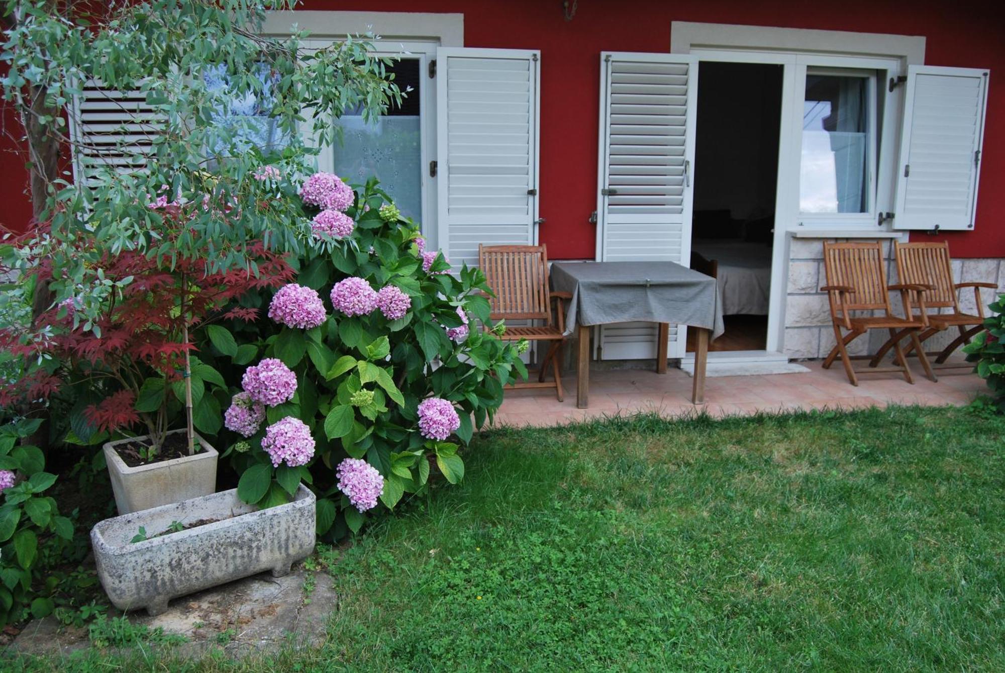 Soraja Apartments Izola Eksteriør bilde